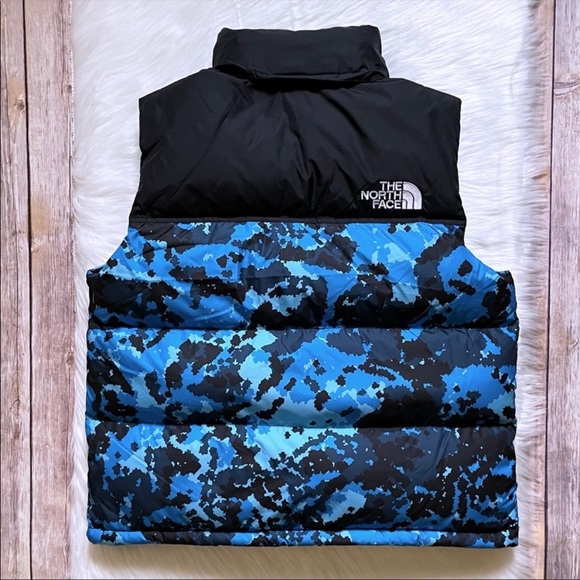 The North Face Women’s 1996 Retro Nuptse Vest - Picture 5 of 8